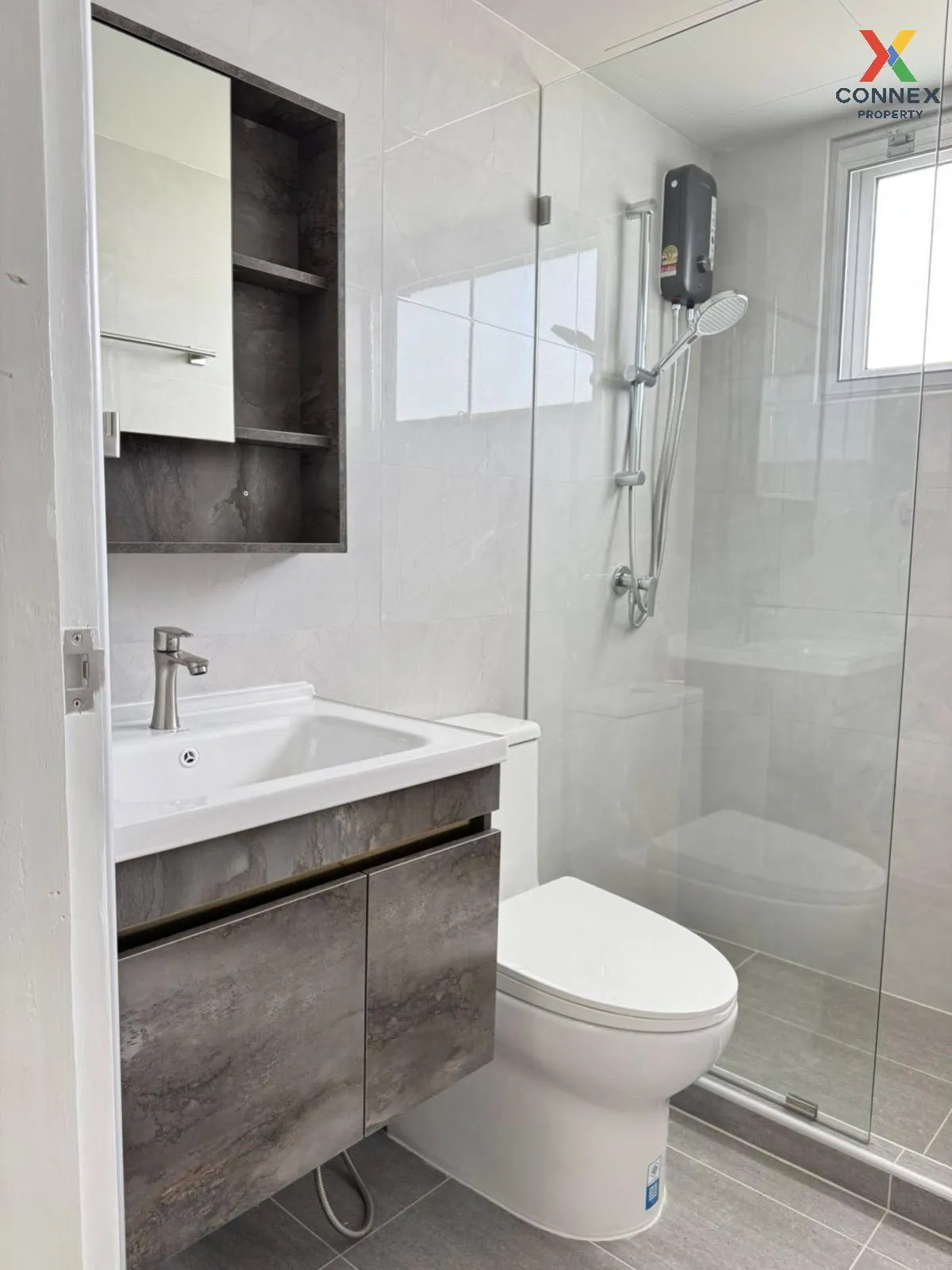 For Sale Condo , Supalai Park Srinakarin , newly renovated , MRT-