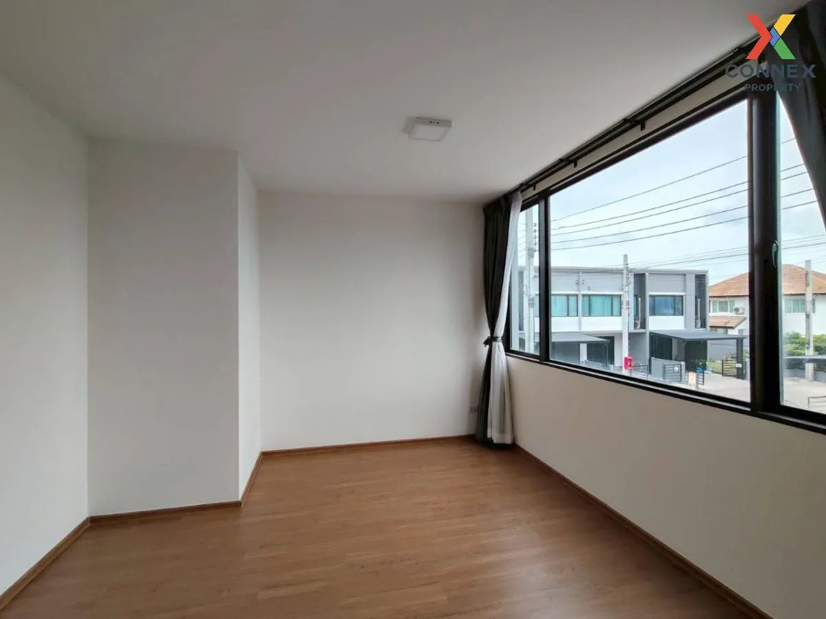 For Sale Townhouse/Townhome  , Pleno Srinakarin - Theparak , Phra