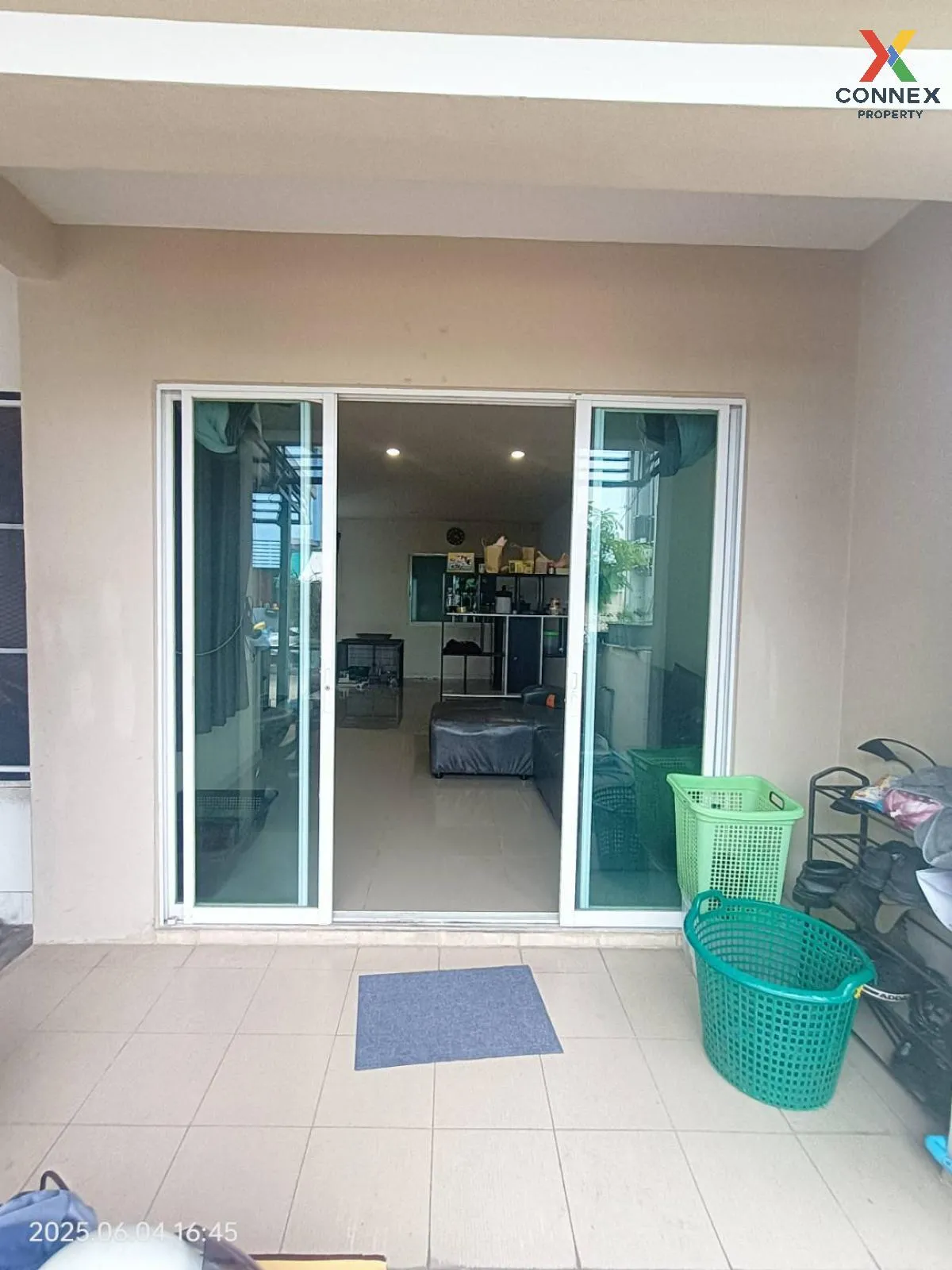 For Sale Townhouse/Townhome  , Poomjainivate 3 , corner unit , Na 3