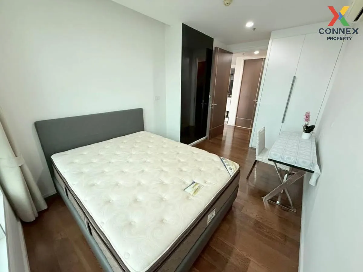 For Rent Condo , 15 Sukhumvit Residences , nice view , BTS-Nana ,