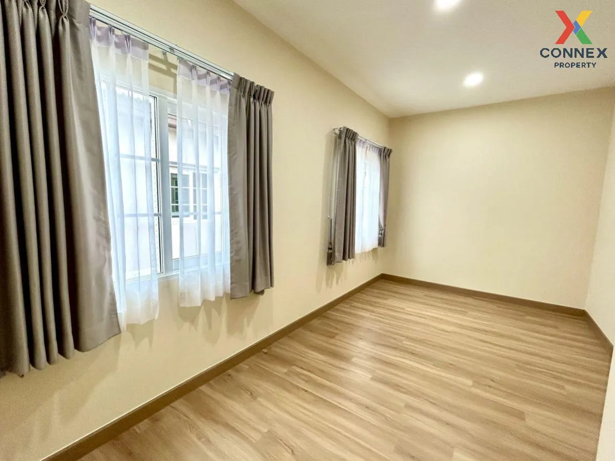 For Rent Townhouse/Townhome  , Golden Town Future-Rangsit , Prach