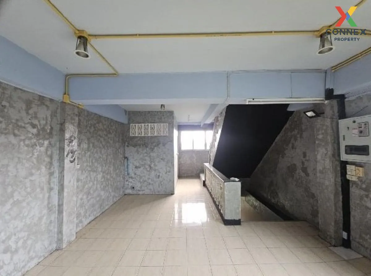 For Sale 4 - storey commercial building area 342 square meters Ra