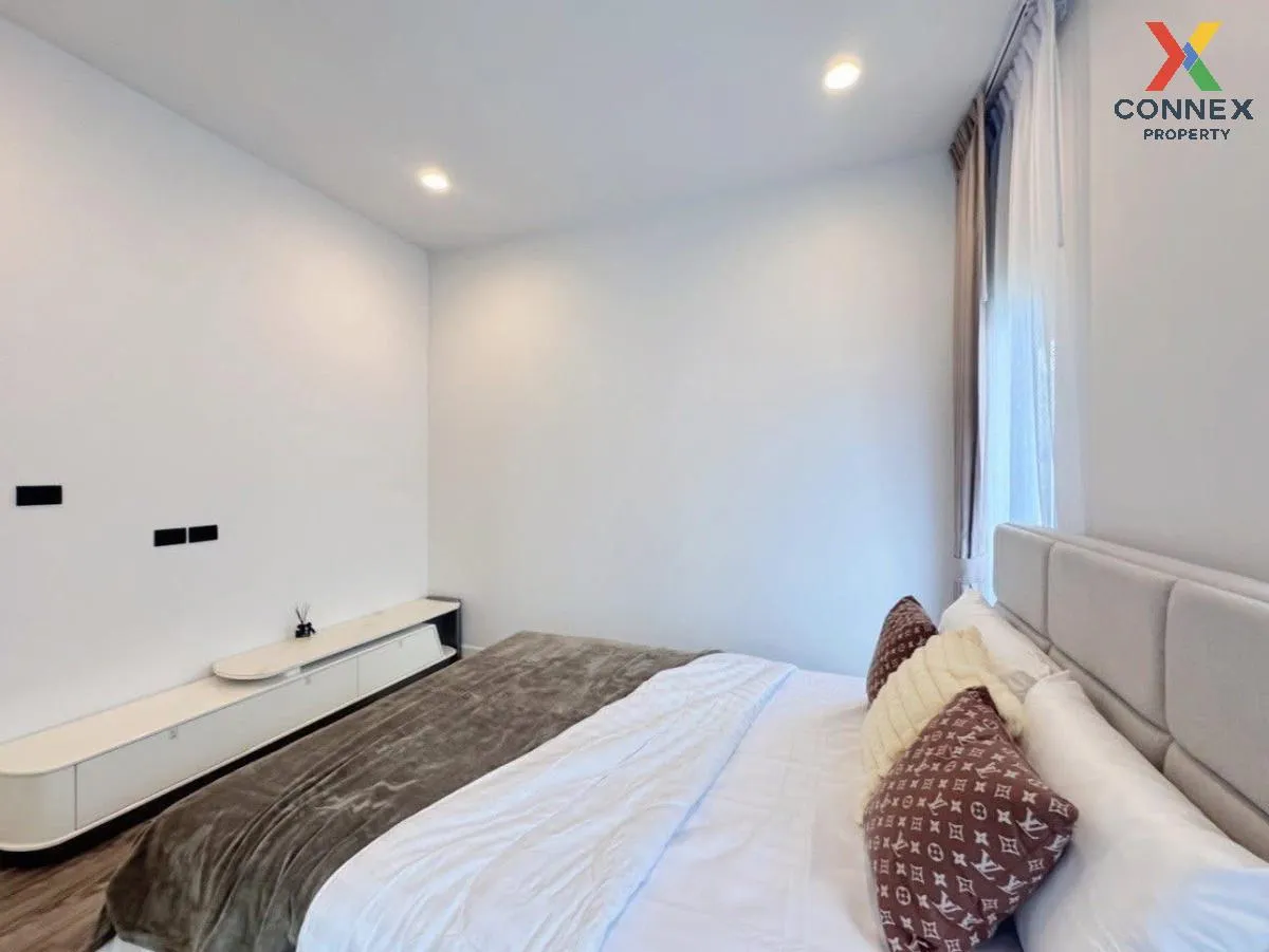 For Rent House , Burasiri Krungthep Kreetha , wide frontage , new