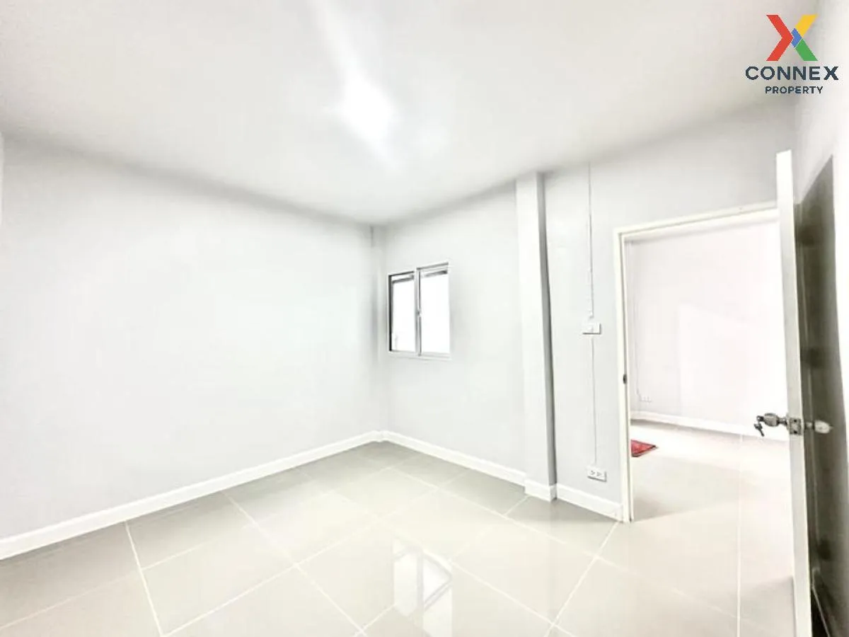 For Sale Townhouse/Townhome  , Green Garden Home Klong 11 , Bueng