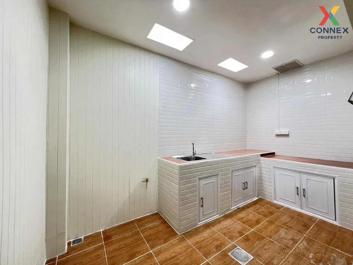 For Sale Townhouse/Townhome  , Pornpiman Ville Rangsit-Klong 5 , 