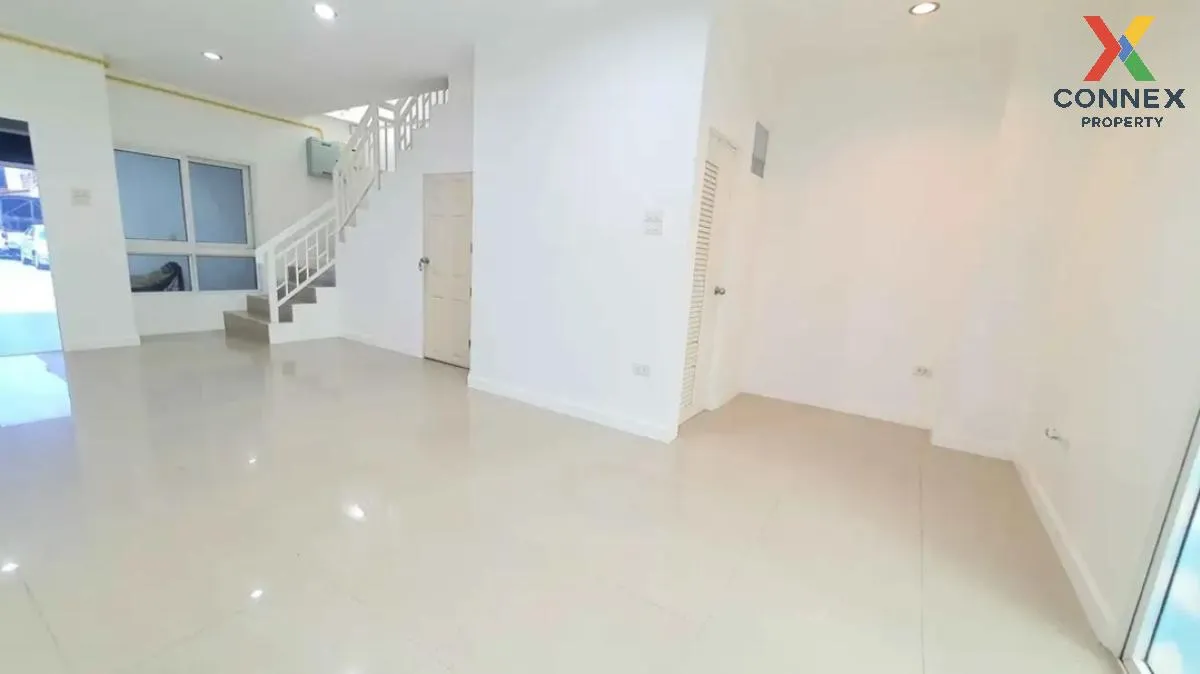 For Rent Townhouse/Townhome  , Home In Town Paholyothin 73 , BTS- For Rent Townhouse/Townhome  , Home In Town Paholyothin 73 , BTS-