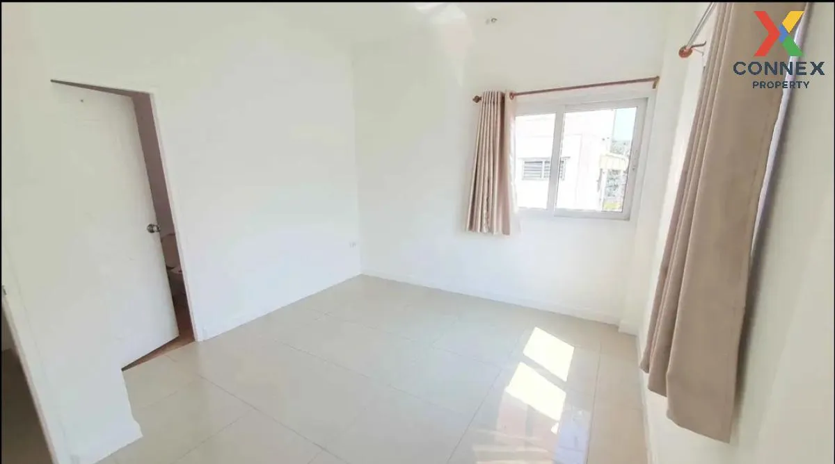 For Rent Townhouse/Townhome  , Home In Town Paholyothin 73 , BTS- For Rent Townhouse/Townhome  , Home In Town Paholyothin 73 , BTS-
