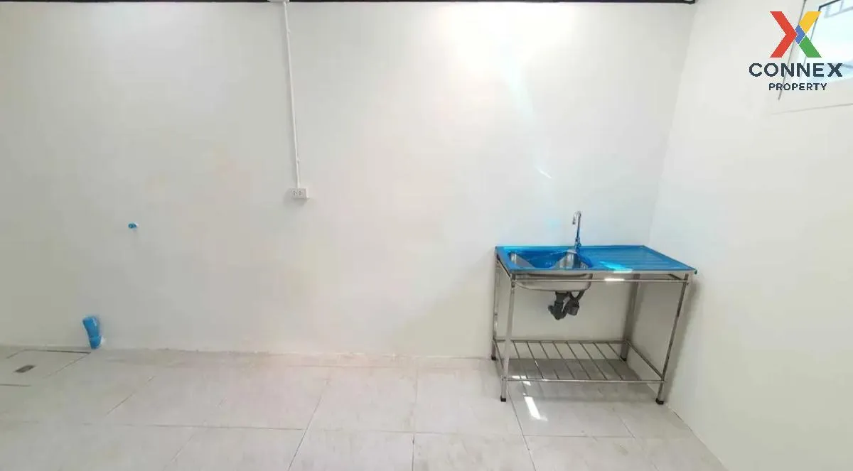 For Rent Townhouse/Townhome  , Home In Town Paholyothin 73 , BTS- For Rent Townhouse/Townhome  , Home In Town Paholyothin 73 , BTS-