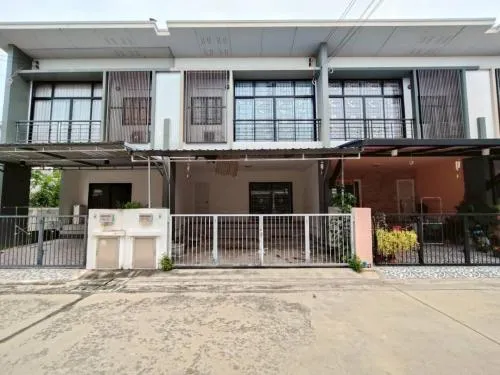 For Sale Townhouse/Townhome  , Amity Bangna-Theparak , wide frontage , Bang Phriang , Bang Bo , Samut Prakarn , CX-123352