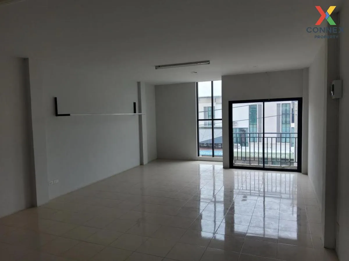 ขายอาคารพาณิชย์  น้ำเพชร 5 ชั้นสูง หน้ากว้าง ท่าระหัด เมืองสุพรรณ ขายอาคารพาณิชย์  น้ำเพชร 5 ชั้นสูง หน้ากว้าง ท่าระหัด เมืองสุพรรณ