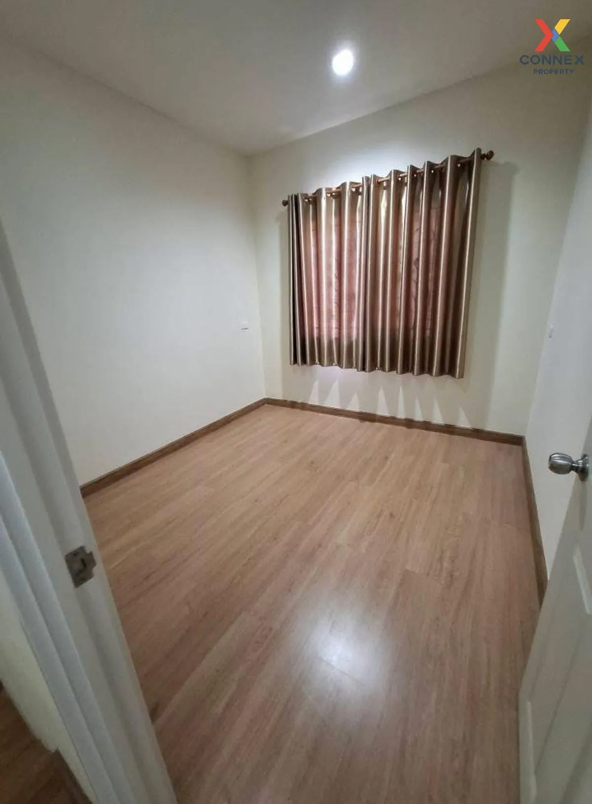 ขายทาวน์เฮ้าส์/ทาวน์โฮม  โกลเด้น ทาวน์ บางนา-สวนหลวง ดอกไม้ เขต ป ขายทาวน์เฮ้าส์/ทาวน์โฮม  โกลเด้น ทาวน์ บางนา-สวนหลวง ดอกไม้ เขต ป