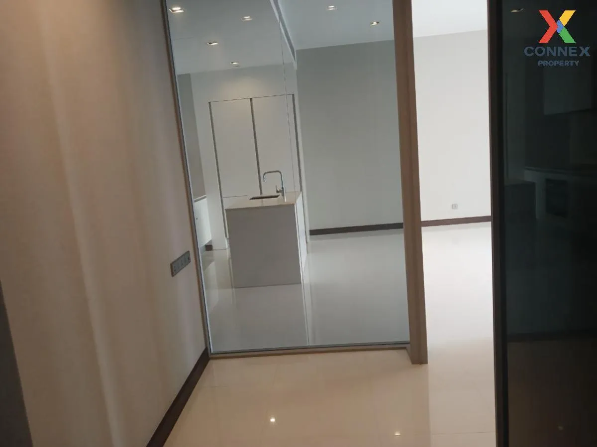 ขายคอนโด  คิว วัน สุขุมวิท เพนท์เฮ้าส์ วิวสวย ชั้นสูง ห้องมุม หน้