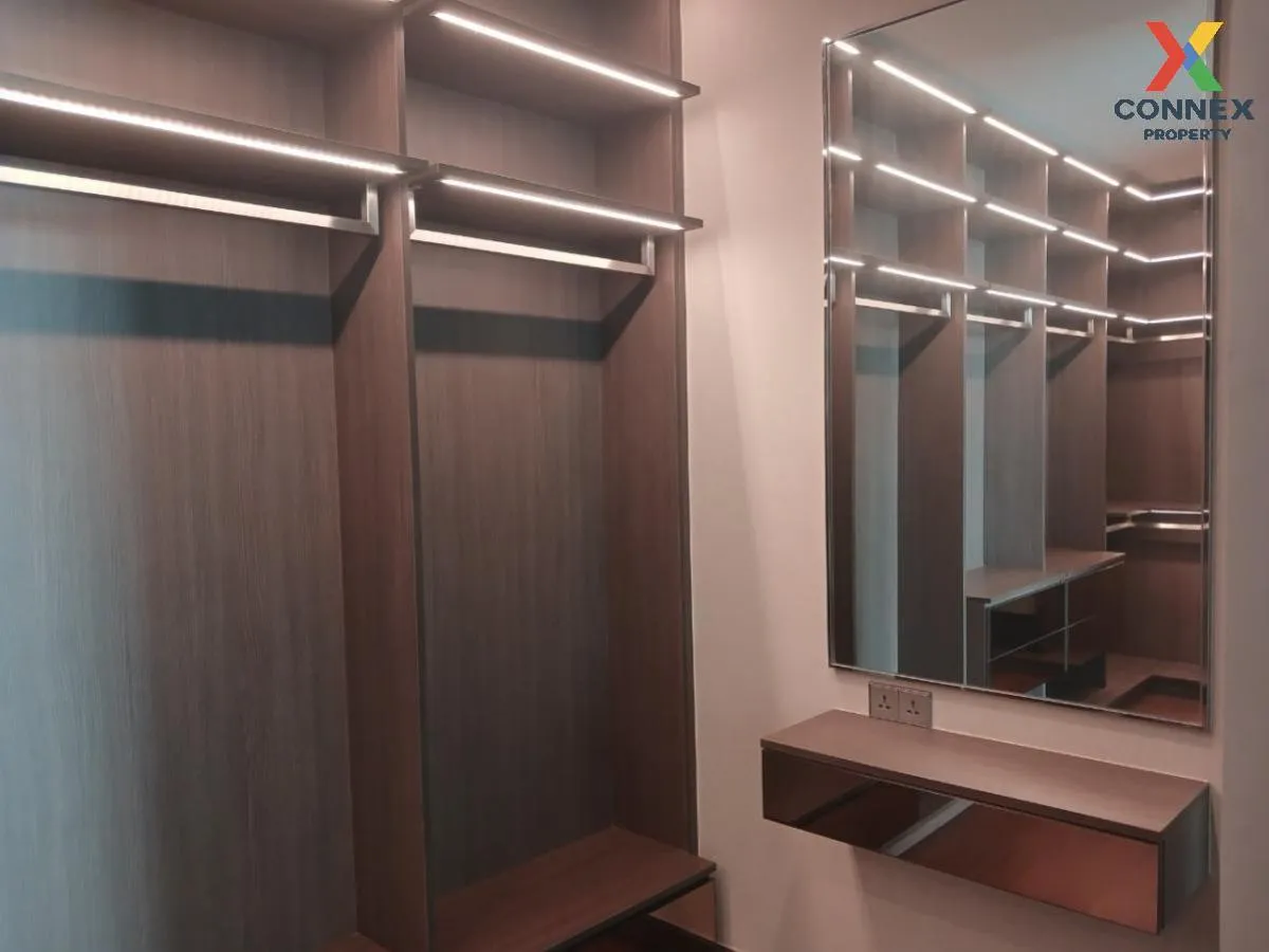 ขายคอนโด  คิว วัน สุขุมวิท เพนท์เฮ้าส์ วิวสวย ชั้นสูง ห้องมุม หน้