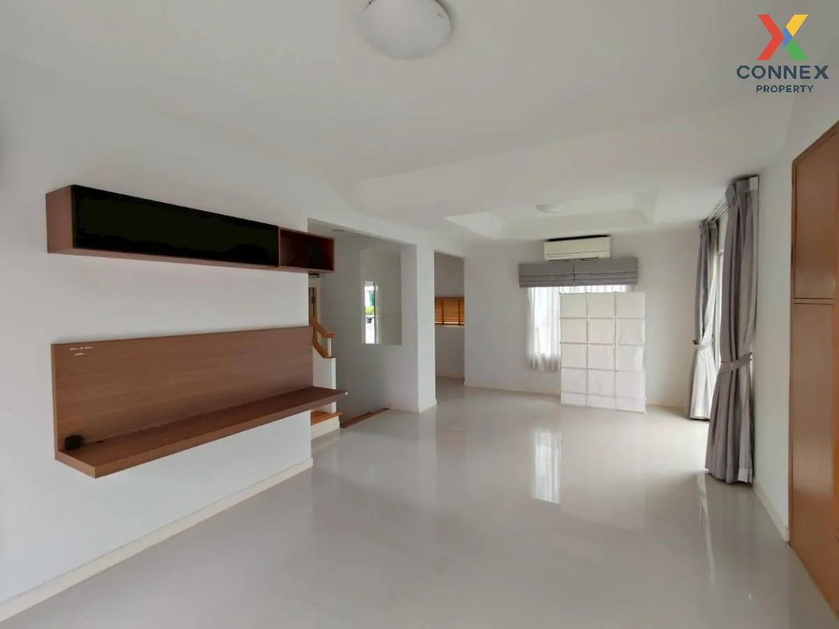 For Sale House , Baan Pruklada Suvarnabhumi , wide frontage , Sis For Sale House , Baan Pruklada Suvarnabhumi , wide frontage , Sis