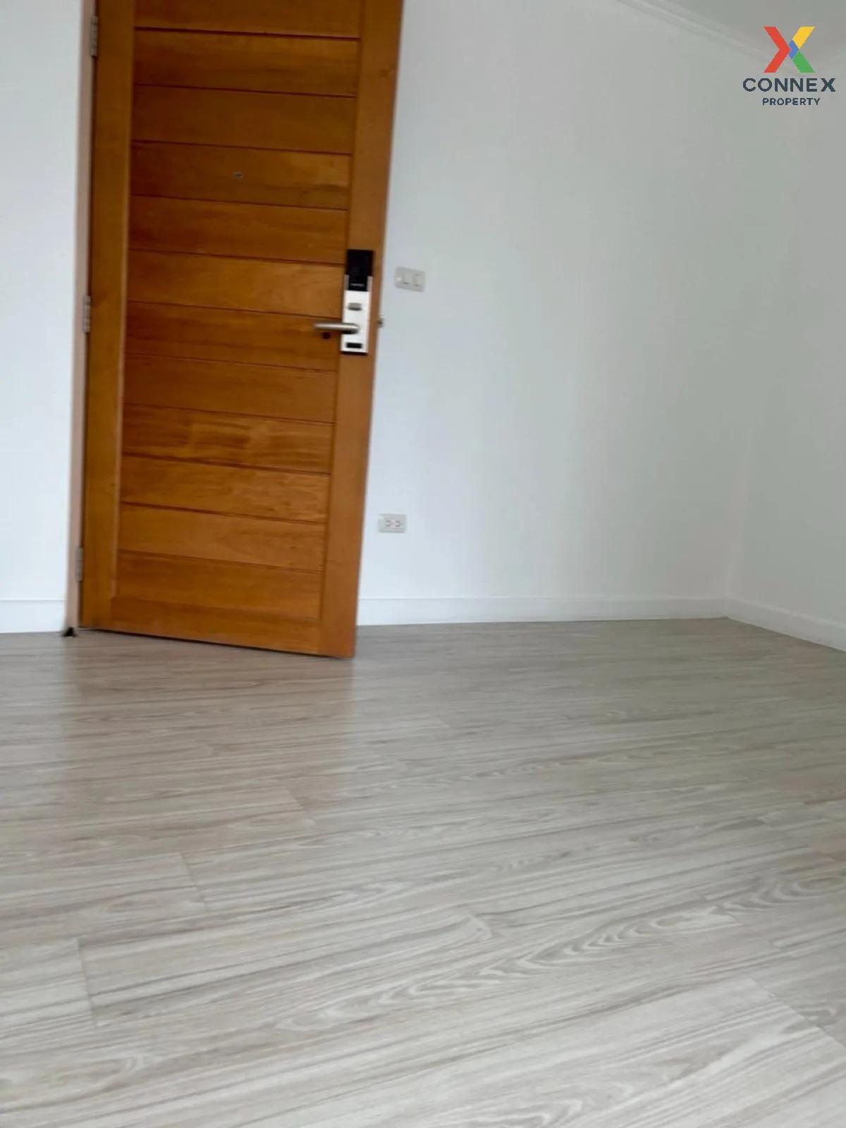 For Sale Condo , G STYLE CONDO , MRT-Huai Khwang , Sam Saen Nok ,