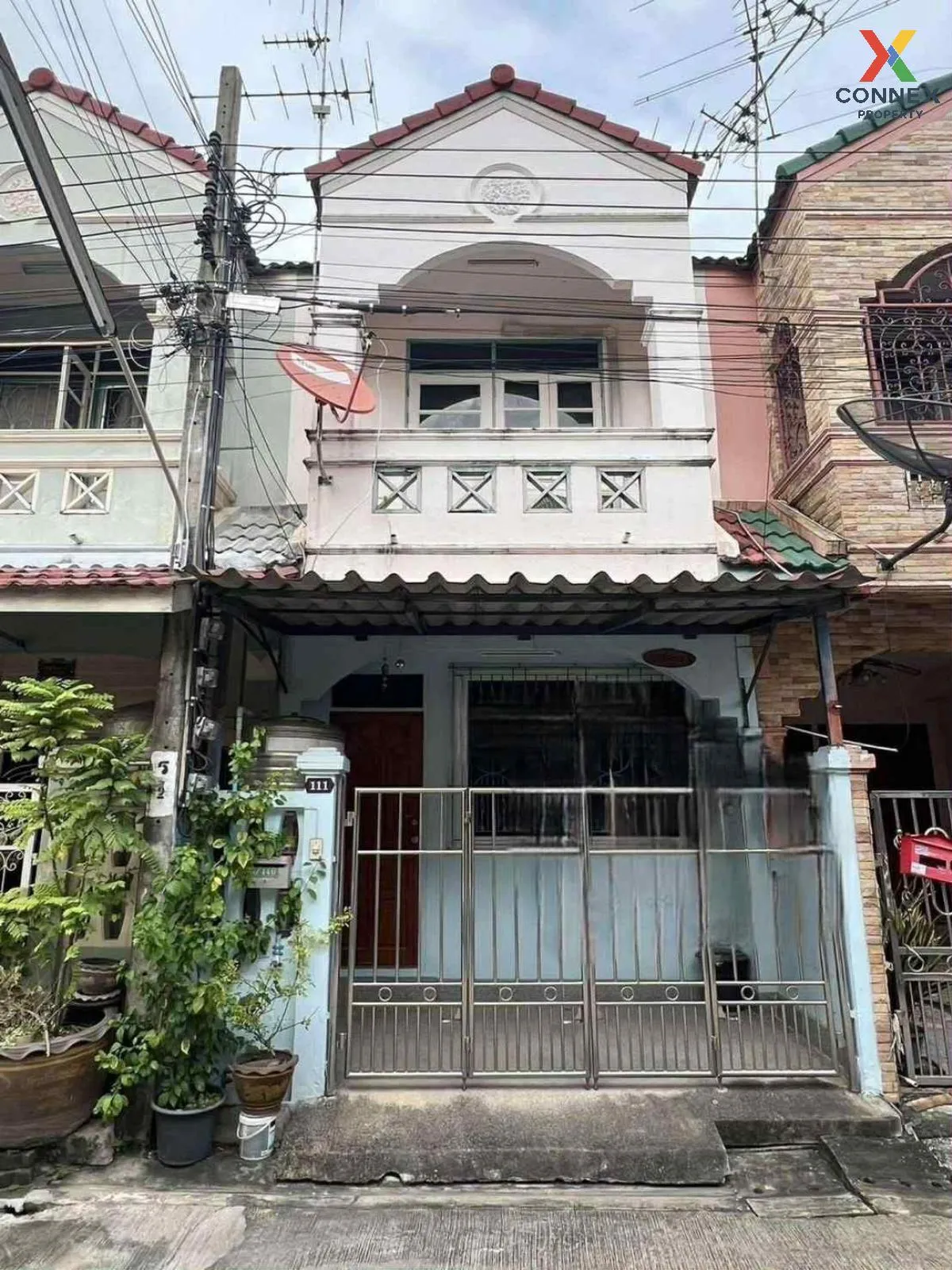 For Sale Townhouse/Townhome  , Tasanee Niwet 3 , Thung Khu , Thun 1