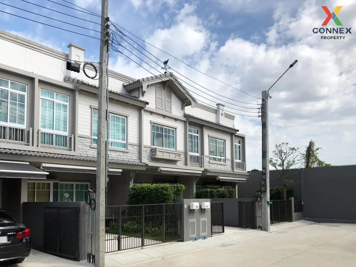 For Sale Townhouse/Townhome  , indy 3 Bangna - km.7 , Bang Kaeo , 2