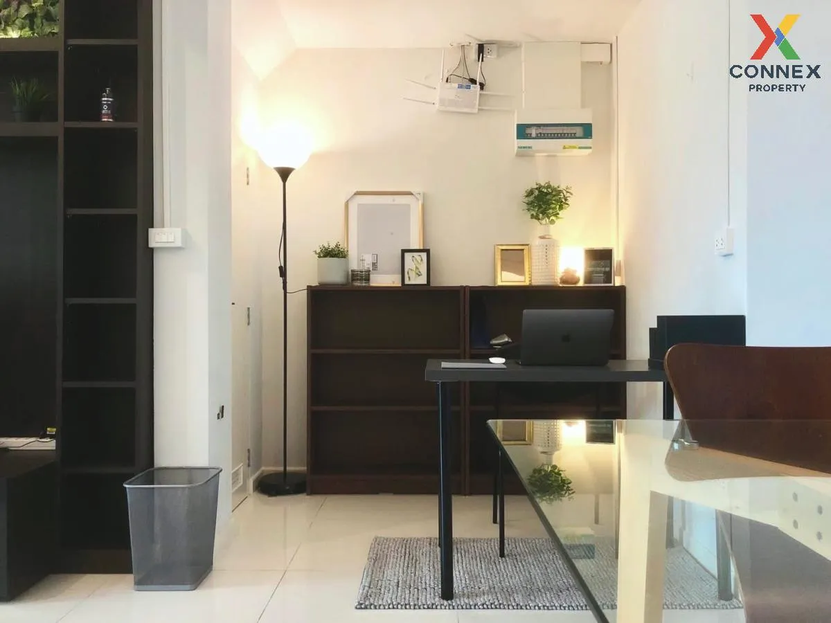 For Sale Townhouse/Townhome  , indy 3 Bangna - km.7 , Bang Kaeo ,
