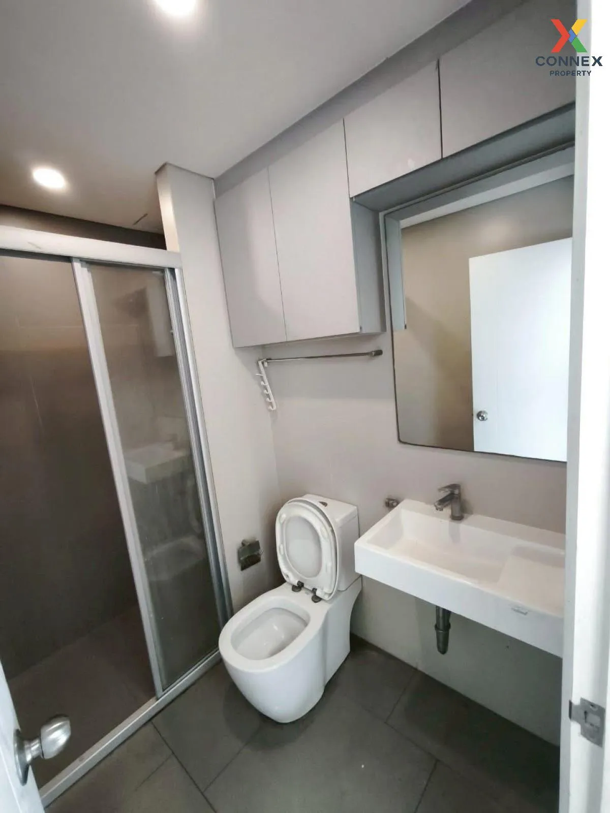 เช่าคอนโด  ลุมพินี เพลส รัชดา - สาธุ ชั้นสูง BTS-ช่องนนทรี ช่องนน