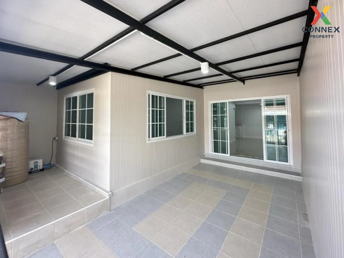 ขายทาวน์เฮ้าส์/ทาวน์โฮม  บ้านพรธิสาร 5 ลำผักกูด ธัญบุรี ปทุมธานี  2