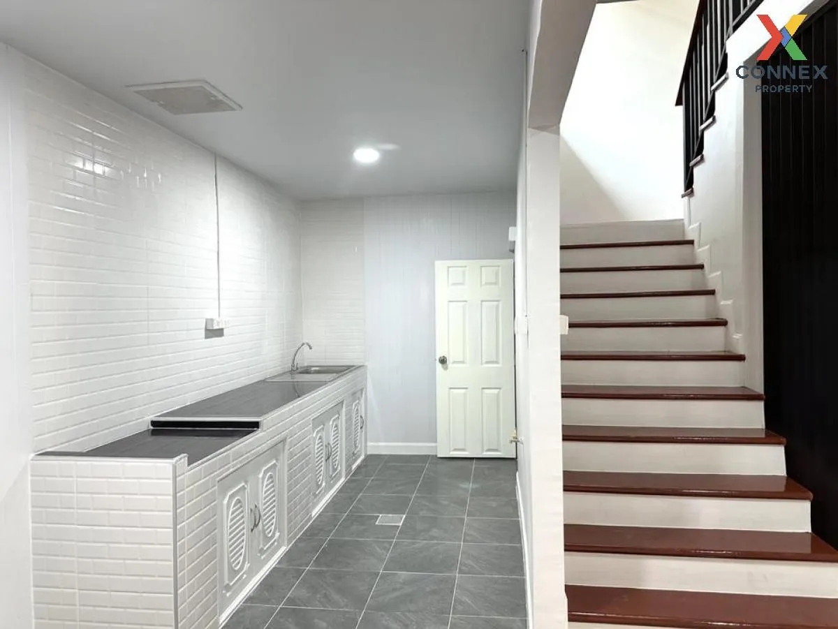 For Sale Townhouse/Townhome  , Baan Pruksa 11 , Khlong Sam , khlo