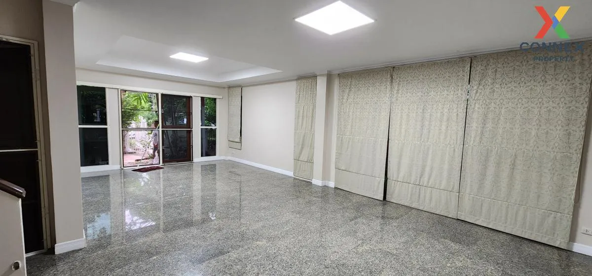 ขายบ้าน  ศุภาลัย ออร์คิด ปาร์ค 2 คลองขวาง เขต ภาษีเจริญ กรุงเทพ C