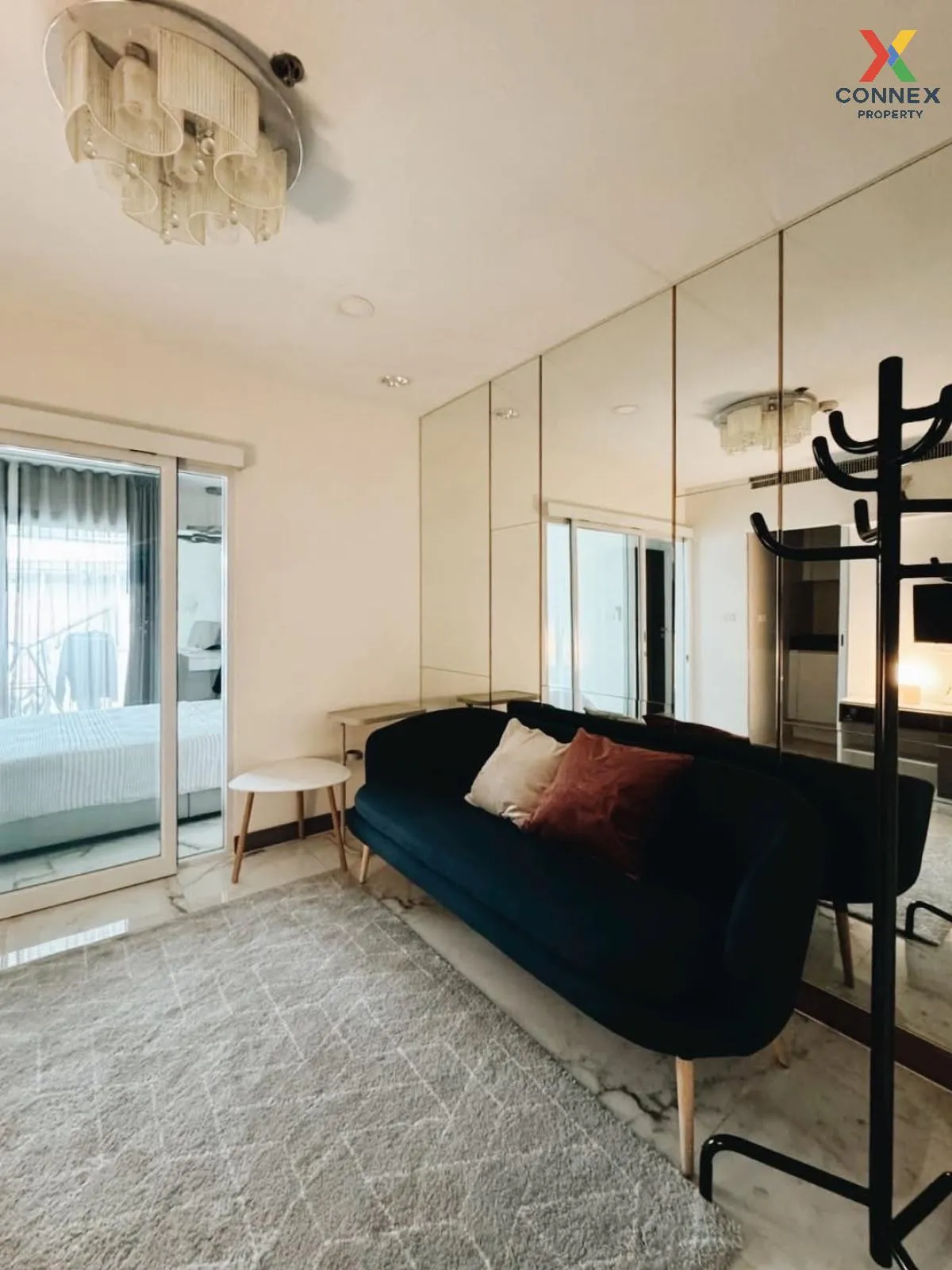 For Rent Condo , Vertiq Rama 4 - Siam , newly renovated , MRT-Sam 1