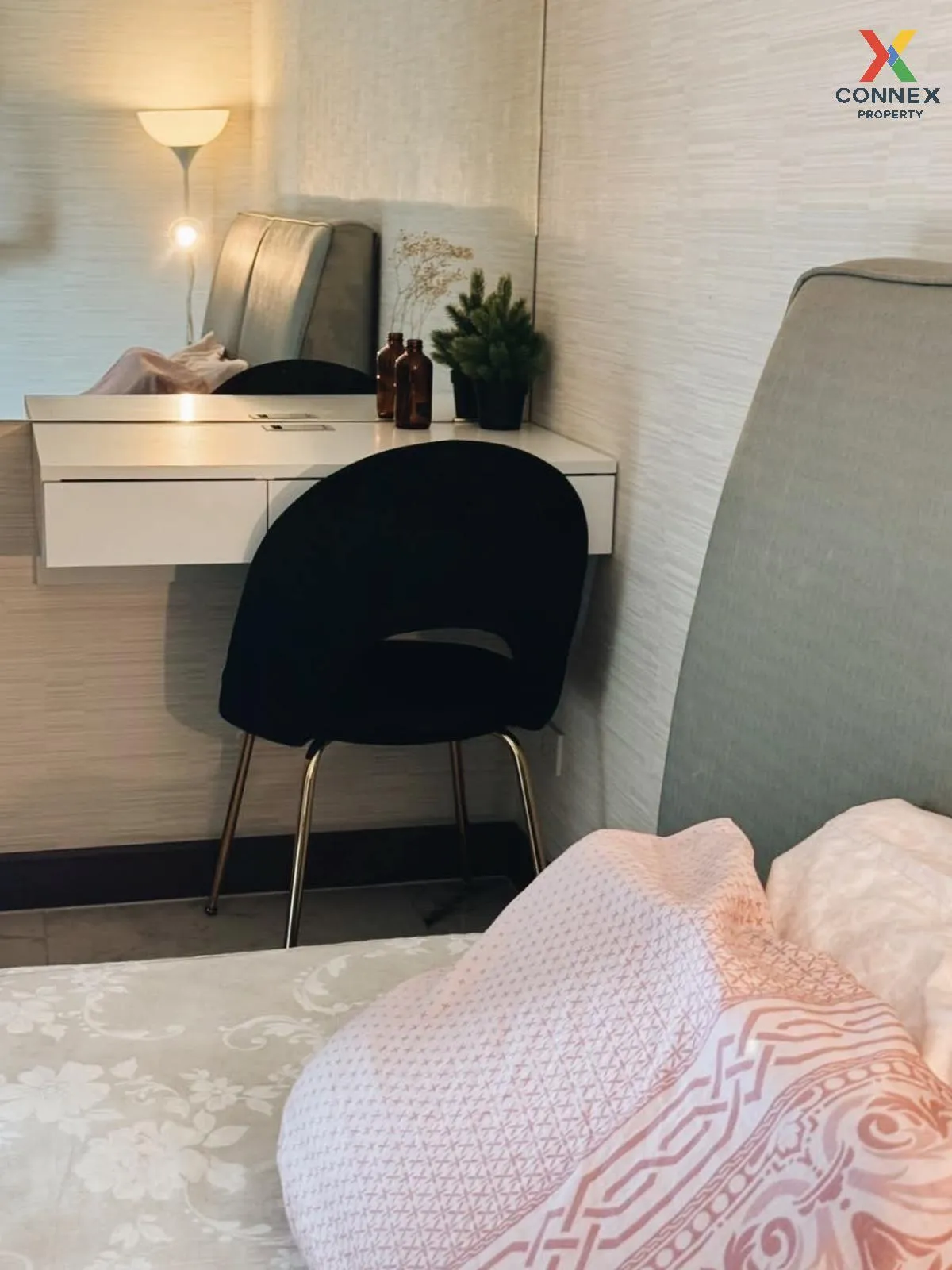 For Rent Condo , Vertiq Rama 4 - Siam , newly renovated , MRT-Sam 4