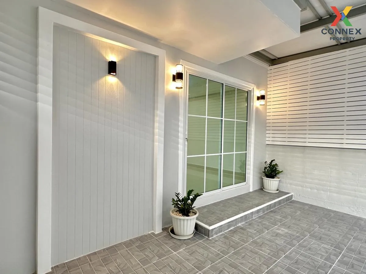 For Sale Townhouse/Townhome  , Ubon Chat 2 , newly renovated , Ba