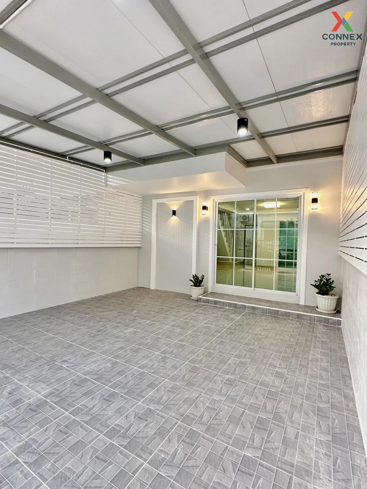 For Sale Townhouse/Townhome  , Ubon Chat 2 , newly renovated , Ba