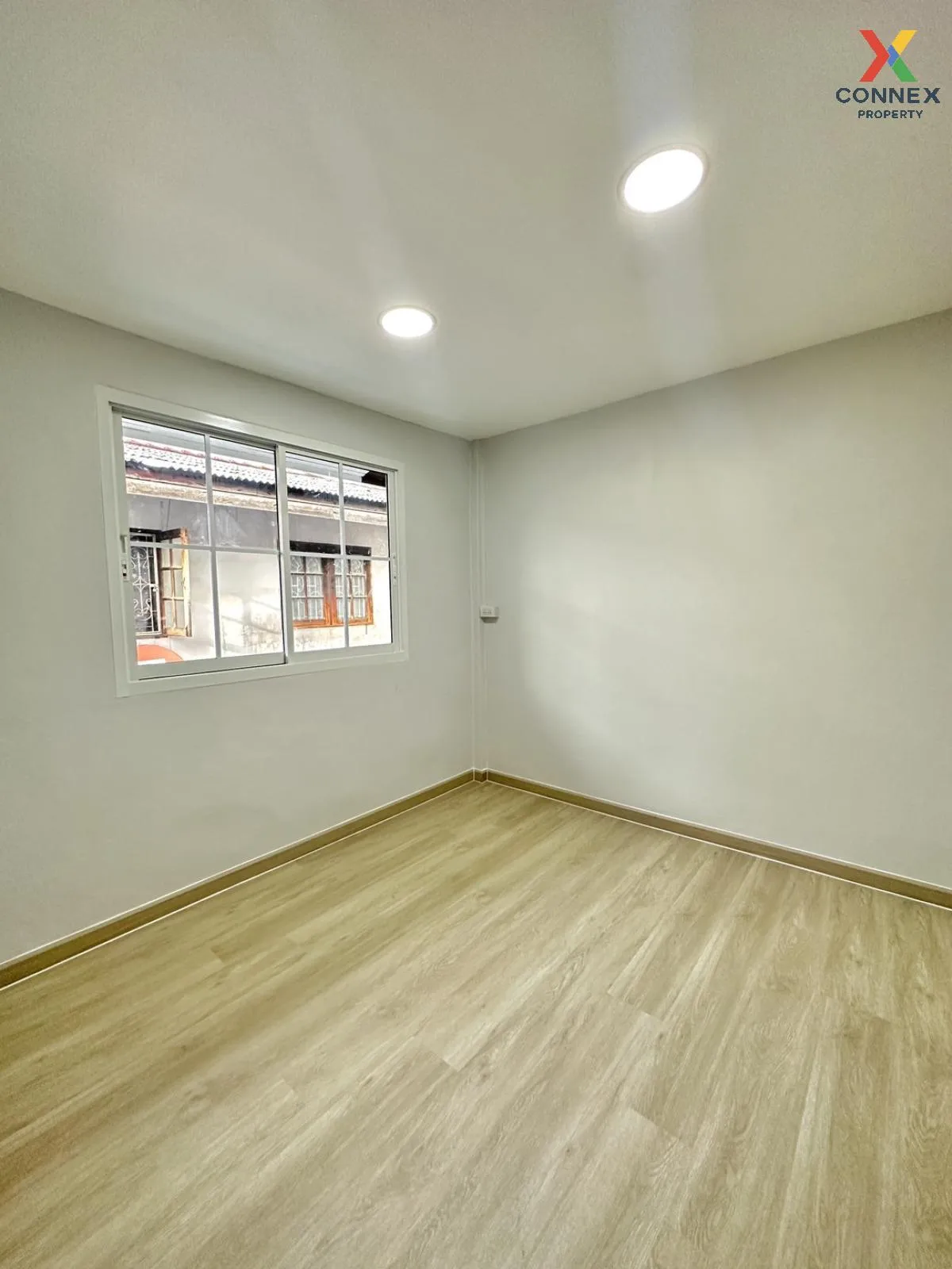 For Sale Townhouse/Townhome  , Ubon Chat 2 , newly renovated , Ba