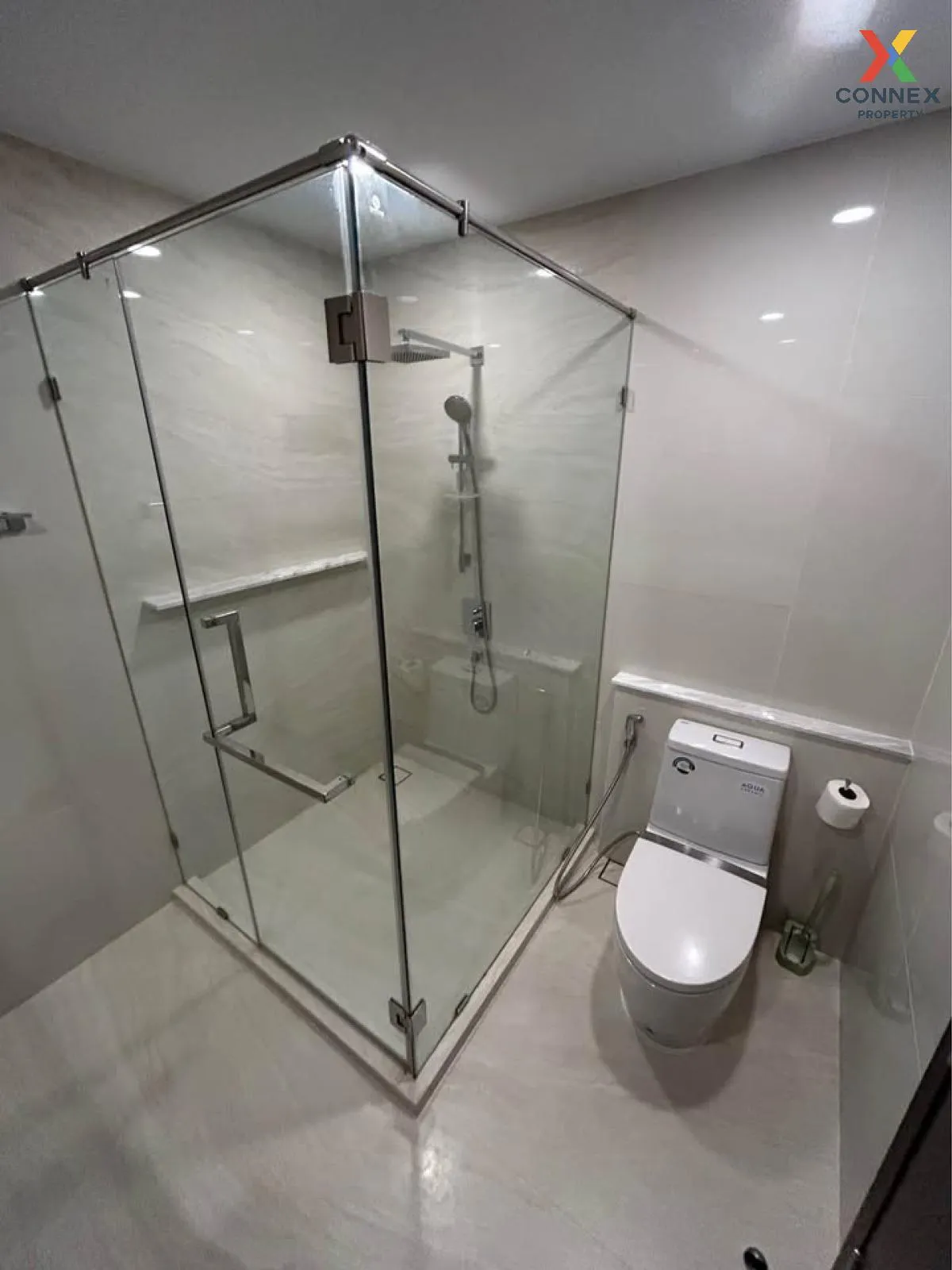 For Sale Condo , Very Lasalle Sukhumvit 105 , high floor , newly  For Sale Condo , Very Lasalle Sukhumvit 105 , high floor , newly