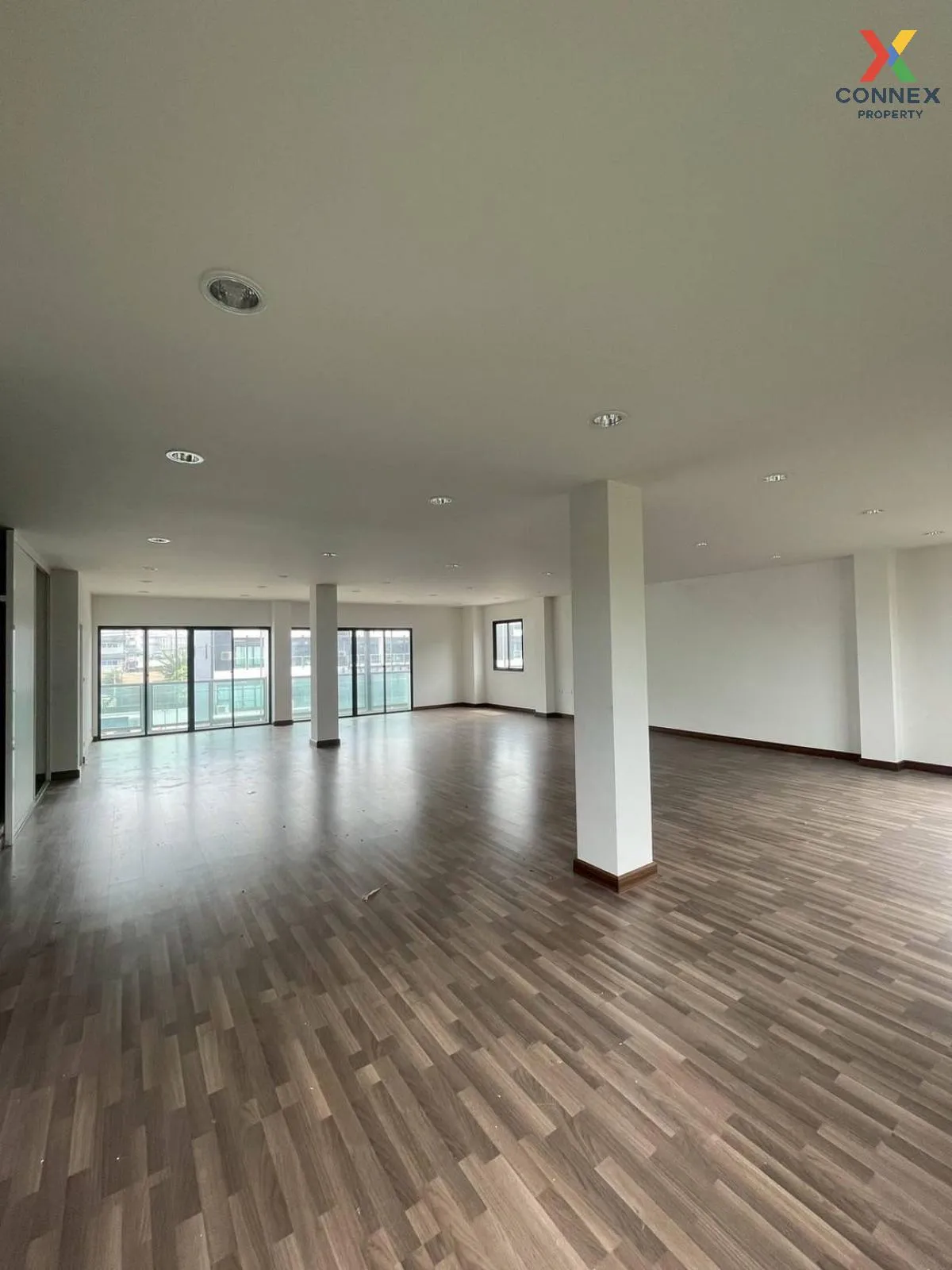 ขายโฮมออฟฟิศ  เดอะ วัน บางนา 1 ดอกไม้ เขต ประเวศ กรุงเทพ CX-12357