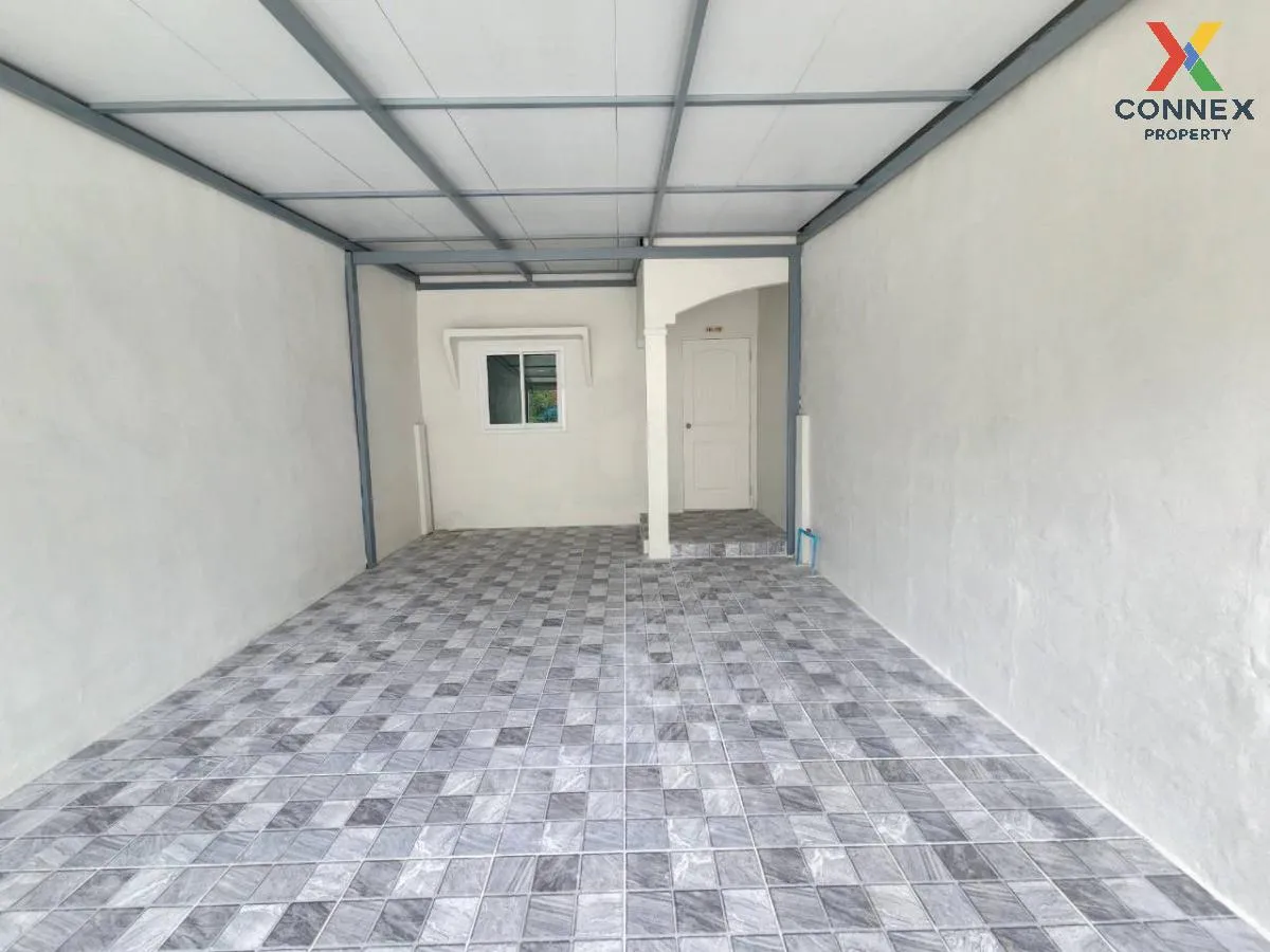 For Sale Townhouse/Townhome  , Baan Tabthong , Bang Bo , Bang Sao 2