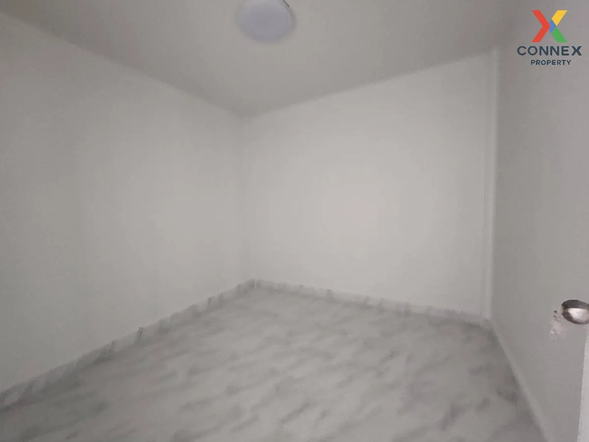 For Sale Townhouse/Townhome  , Baan Tabthong , Bang Bo , Bang Sao 4