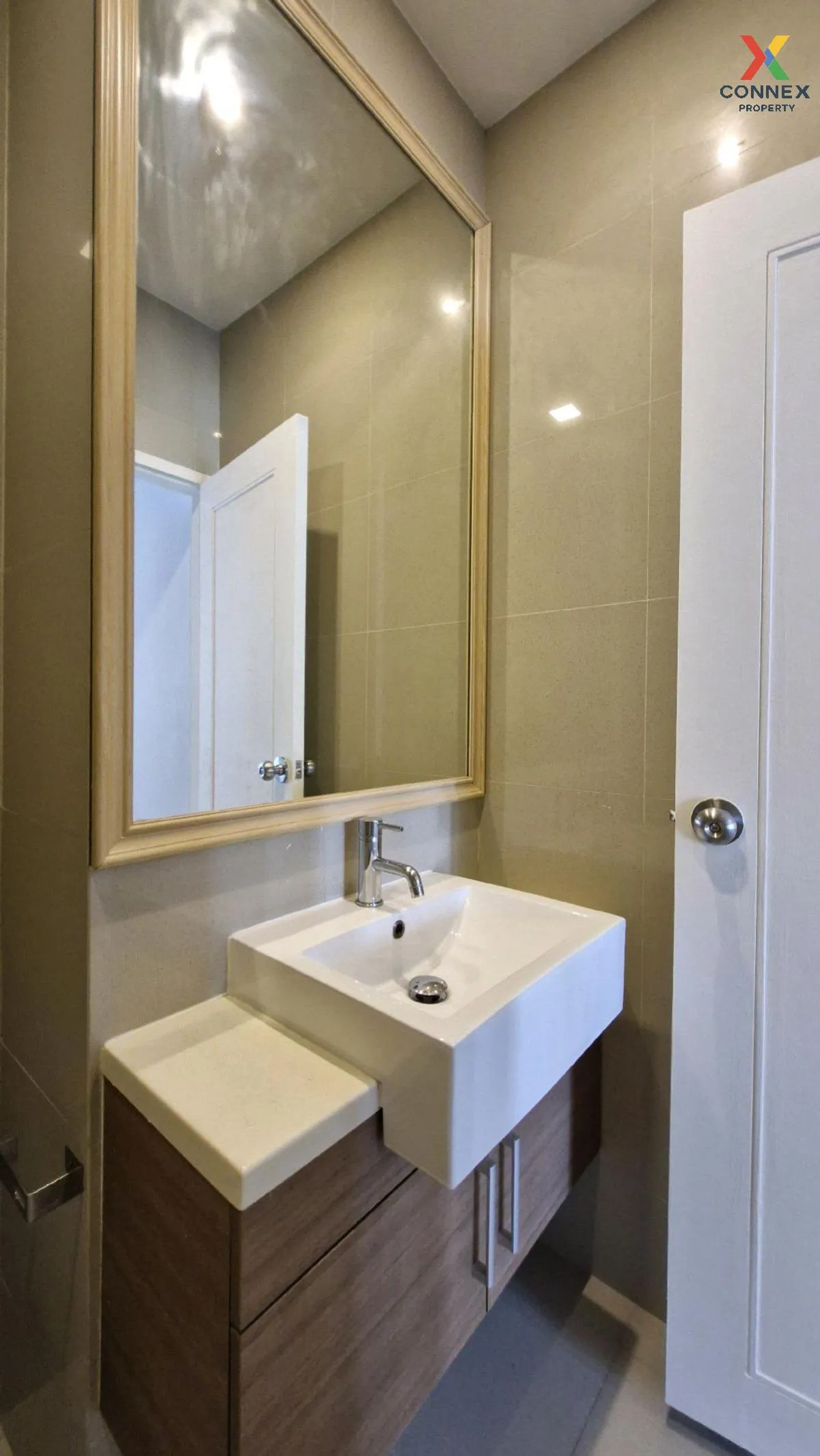 For Rent Condo , Noble Reveal , BTS-Ekkamai , Phra Khanong , Watt For Rent Condo , Noble Reveal , BTS-Ekkamai , Phra Khanong , Watt