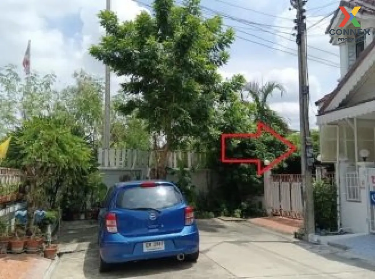 For Sale Townhouse/Townhome  , Sena Villa Lumlukka - Klong 2 , co 2