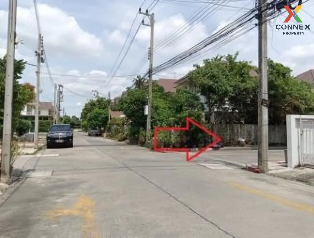 For Sale Townhouse/Townhome  , Sena Villa Lumlukka - Klong 2 , co 3