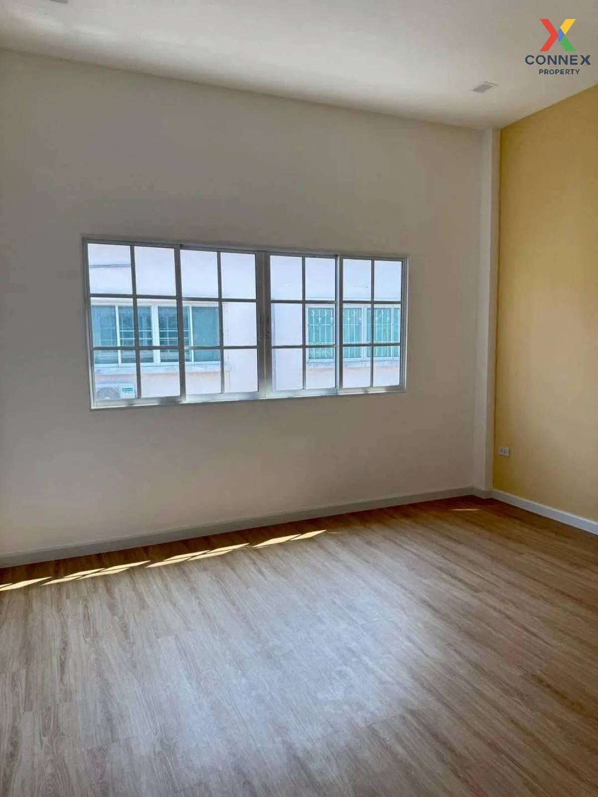 For Sale Townhouse/Townhome  , Prinluck Navamin , newly renovated For Sale Townhouse/Townhome  , Prinluck Navamin , newly renovated