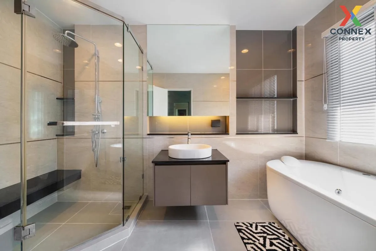 For Sale House , Setthasiri Thawiwatthana , Salathammasop Sop , T