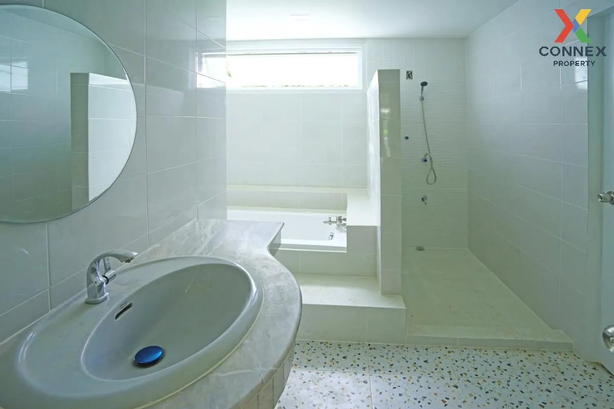 For Sale House , Baan Sudjit Nivate , newly renovated , Samae Dam