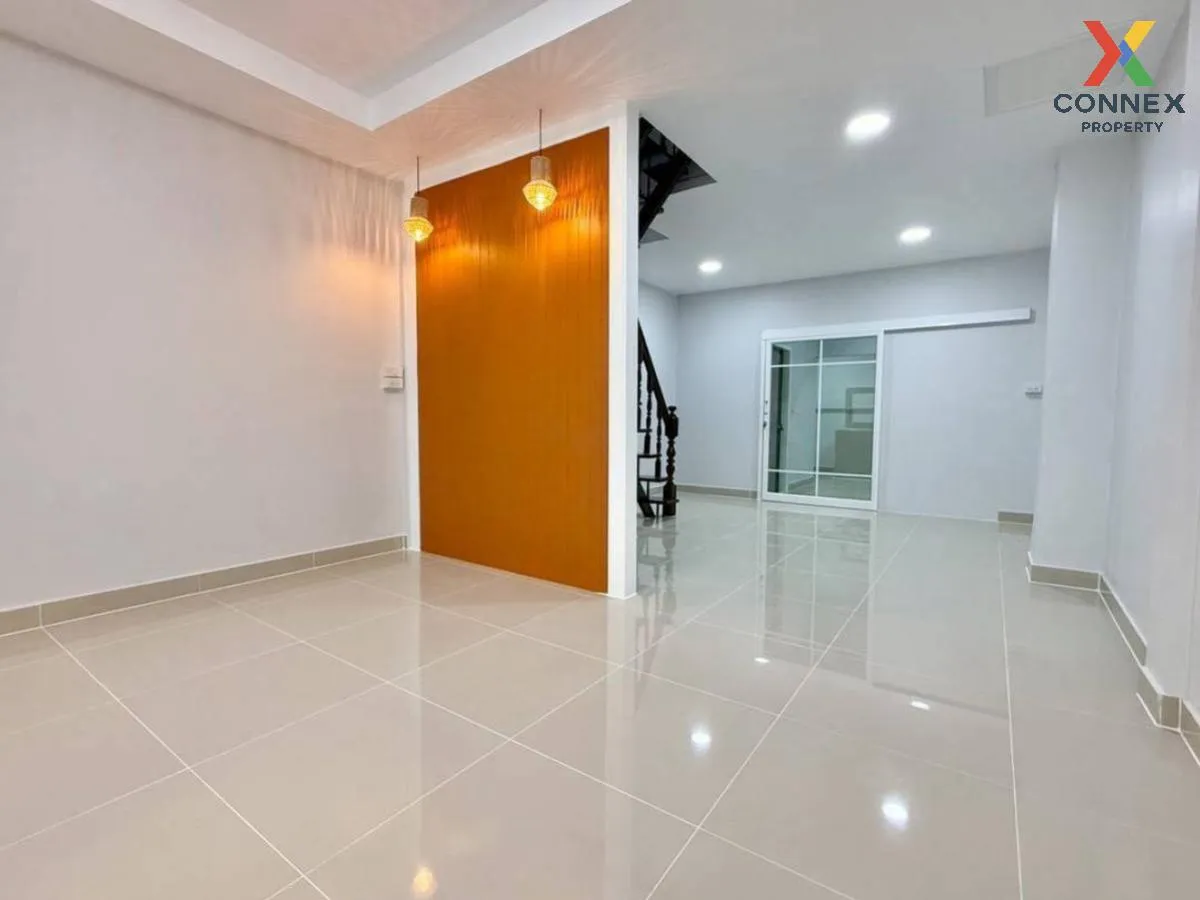 ขายทาวน์เฮ้าส์/ทาวน์โฮม  บ้านจิตตกาญจน์ รีโนเวทใหม่ เสาธงหิน บางใ