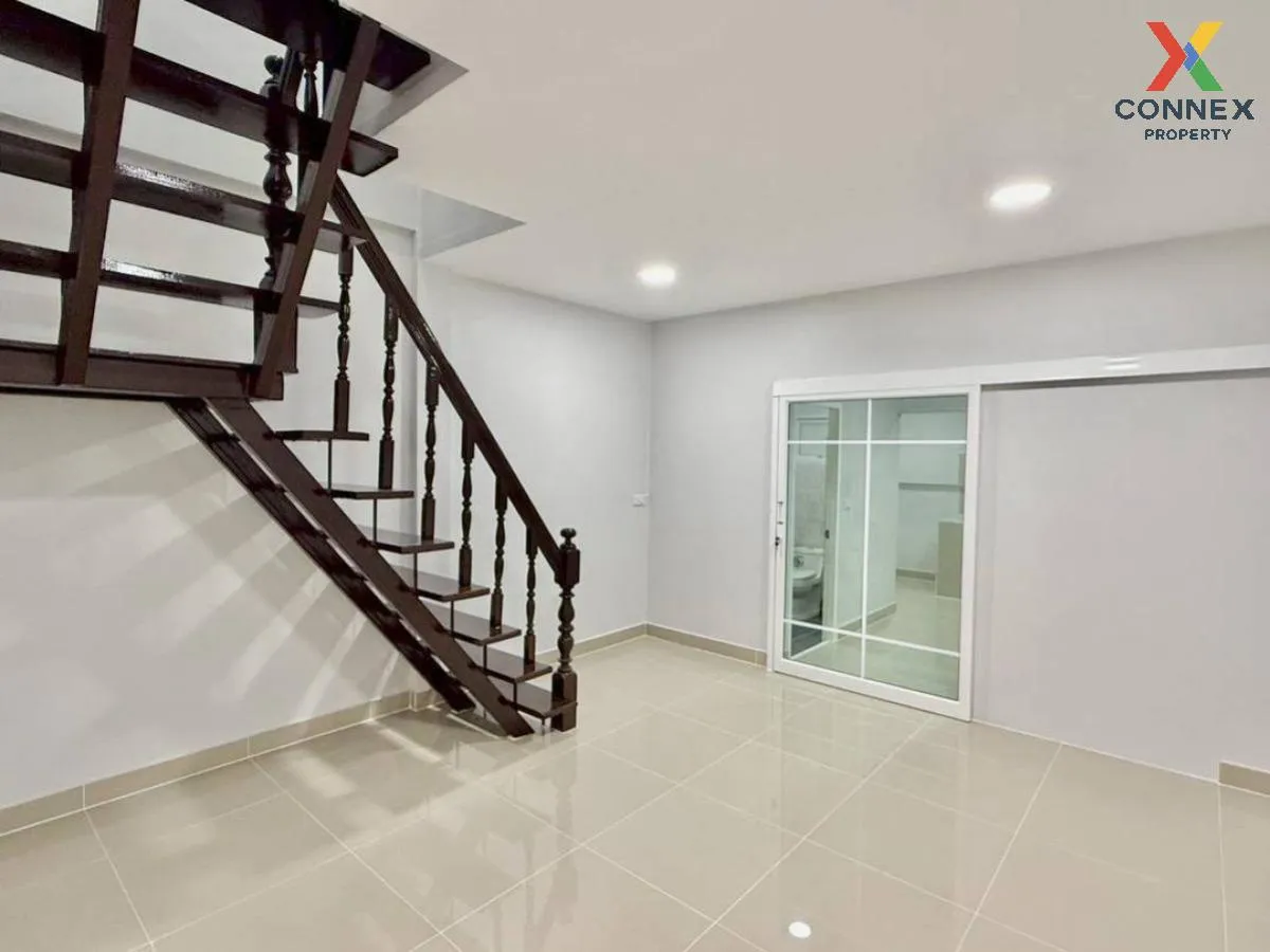 ขายทาวน์เฮ้าส์/ทาวน์โฮม  บ้านจิตตกาญจน์ รีโนเวทใหม่ เสาธงหิน บางใ