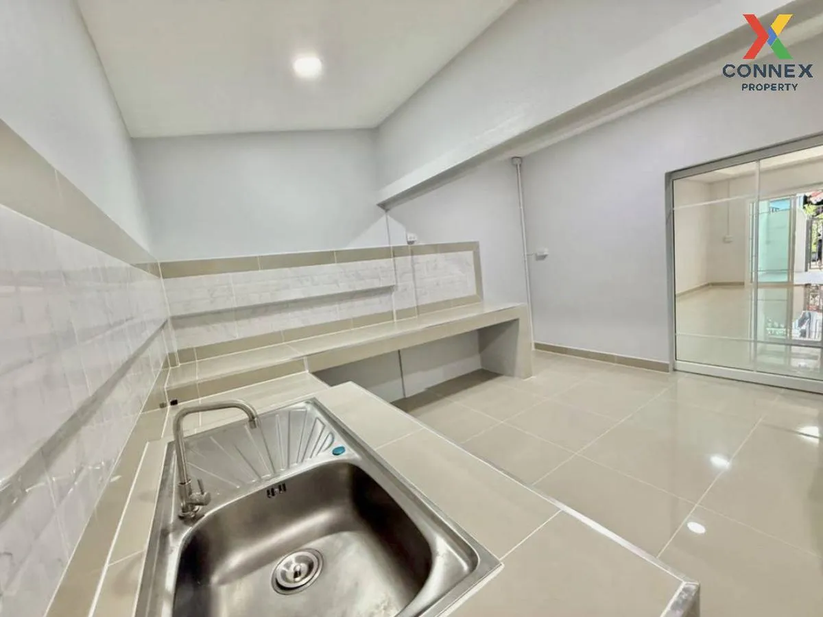 ขายทาวน์เฮ้าส์/ทาวน์โฮม  บ้านจิตตกาญจน์ รีโนเวทใหม่ เสาธงหิน บางใ