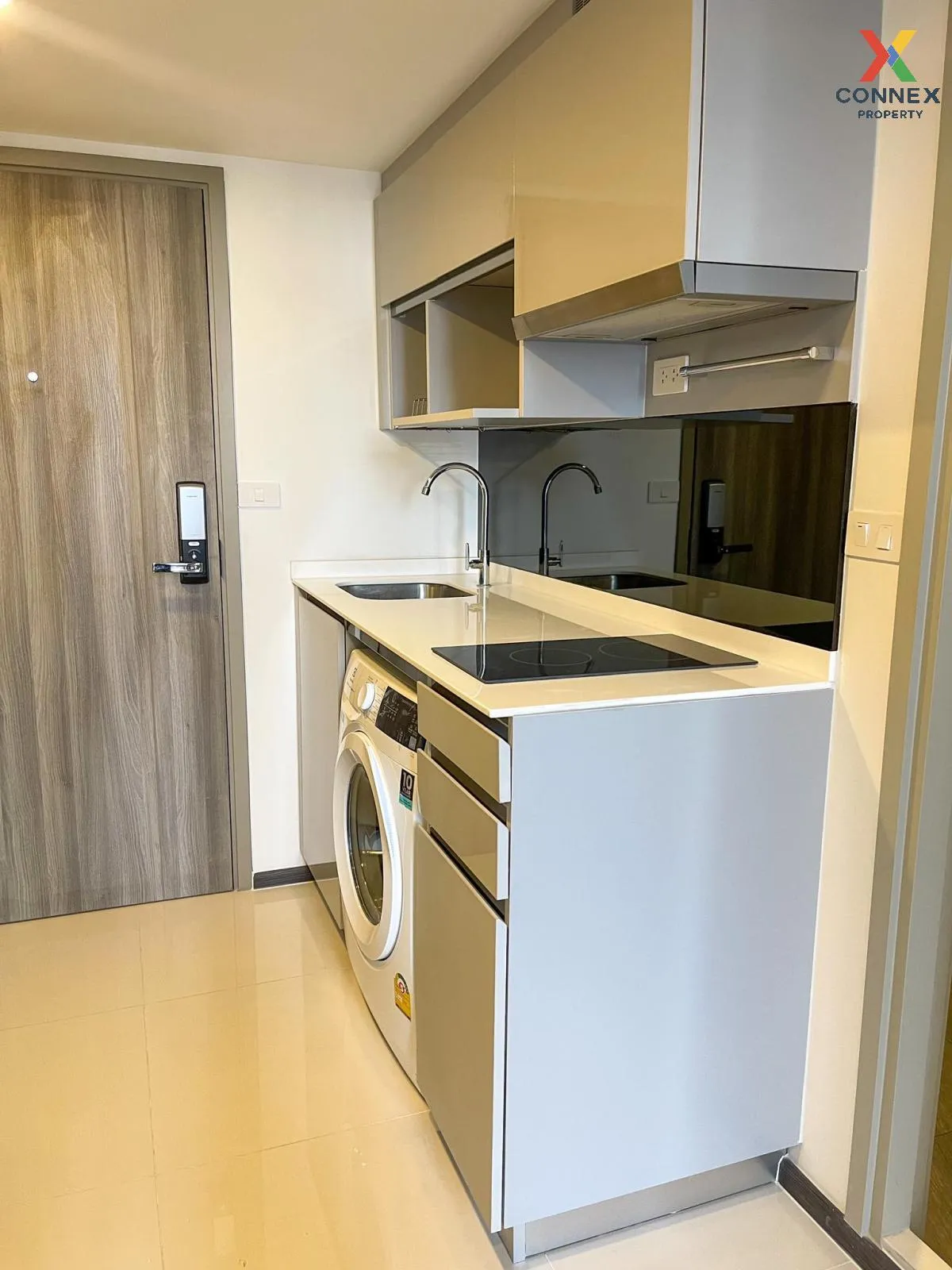 เช่าคอนโด  ไนท์บริดจ์ สเปซ รัชโยธิน ดูเพล็กซ์ BTS-พหลโยธิน 24 จตุ