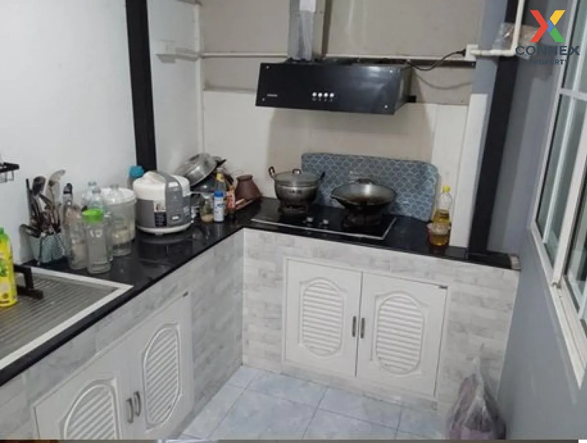 ขายทาวน์เฮ้าส์/ทาวน์โฮม  เสนา วิลเลจ สุขุมวิท - แพรกษา แพรกษา เมื 4