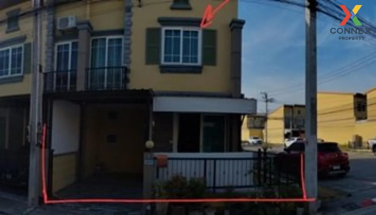 For Sale Townhouse/Townhome  , Golden Town Sriracha-Assumption ,  2