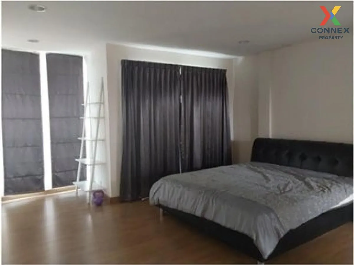 ขายทาวน์เฮ้าส์/ทาวน์โฮม  บ้านกลางเมือง สาทร - ตากสิน 2 บางค้อ เขต ขายทาวน์เฮ้าส์/ทาวน์โฮม  บ้านกลางเมือง สาทร - ตากสิน 2 บางค้อ เขต