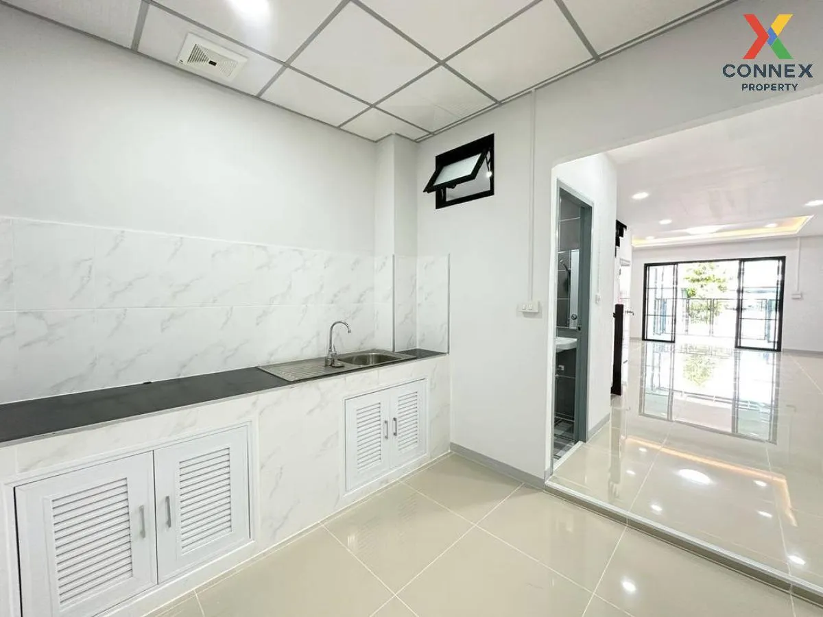 For Sale Townhouse/Townhome  , Baan Nunticha 4 , newly renovated 