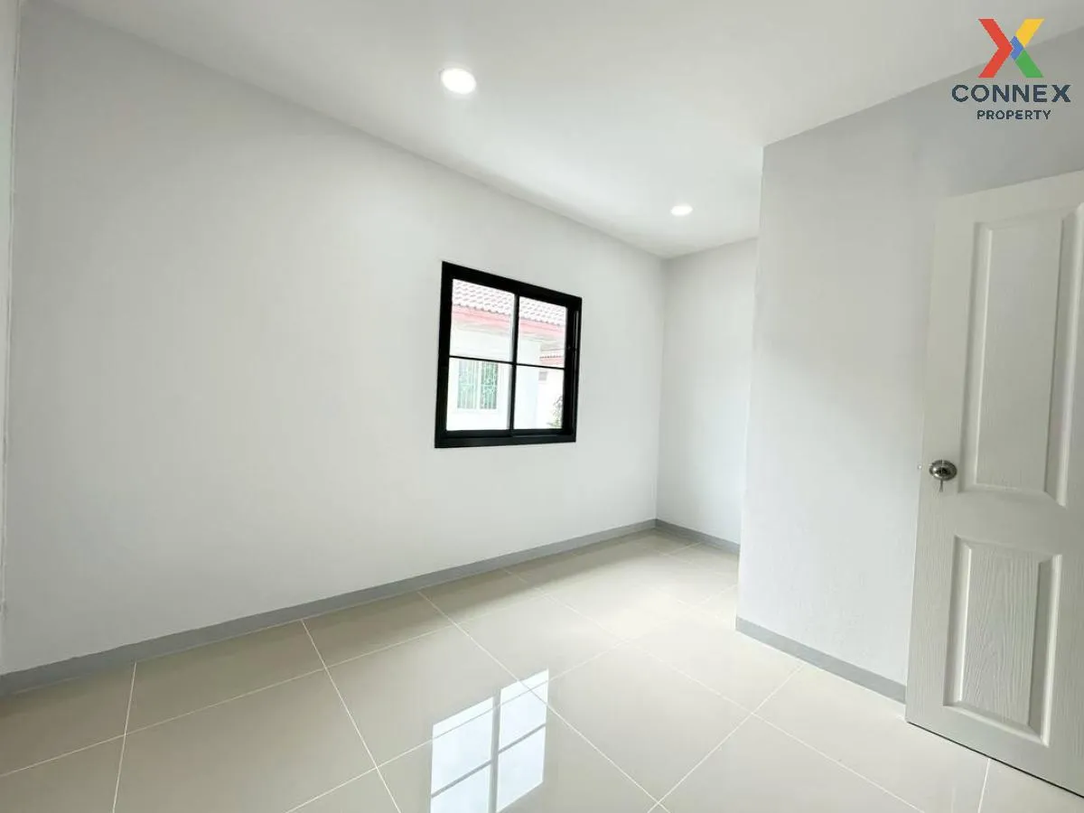 For Sale Townhouse/Townhome  , Baan Nunticha 4 , newly renovated 